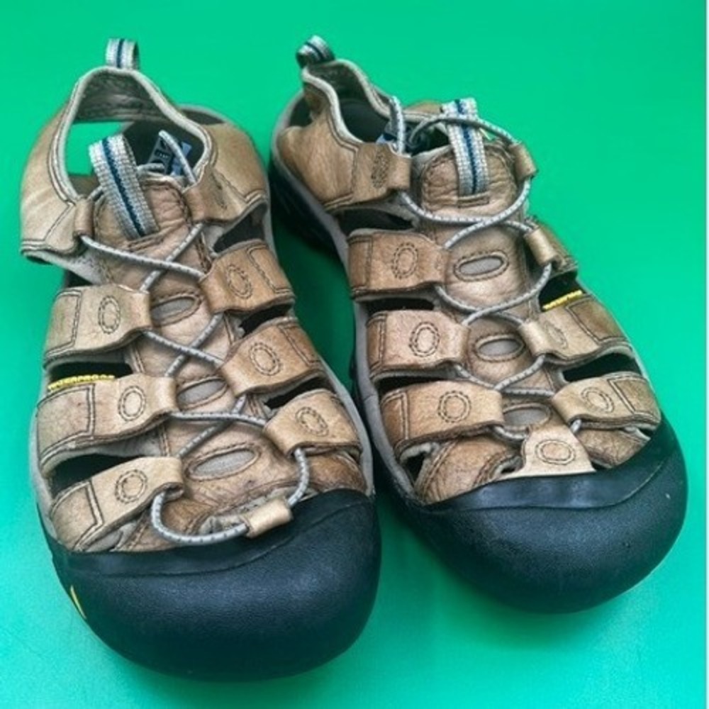 KEEN Newport Leather Sandals Mens 11 Brown Waterproof Hiking Shoes Toe Guard